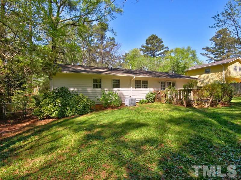 509 Old Farm Road Raleigh, NC 27606 - Photo 18 of 22 This large yard is surrounded by a privacy fence! Great deck for entertaining!