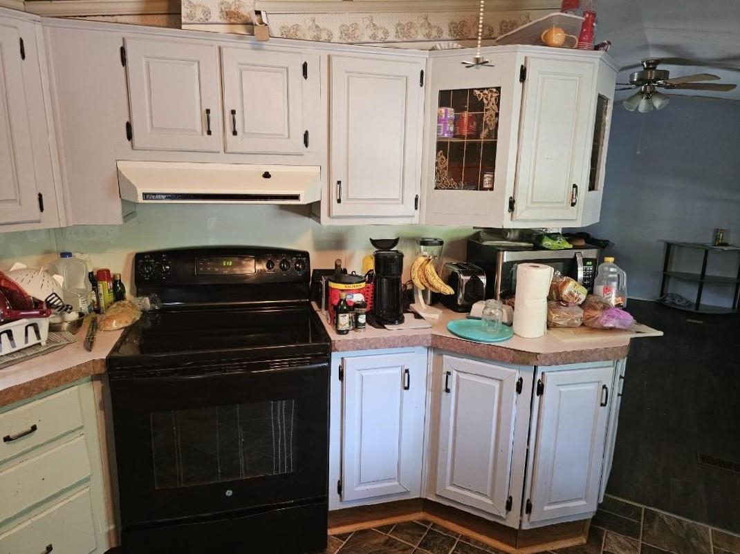 14 Memory Lane Gorham, NH 03581 - Photo 13 of 32