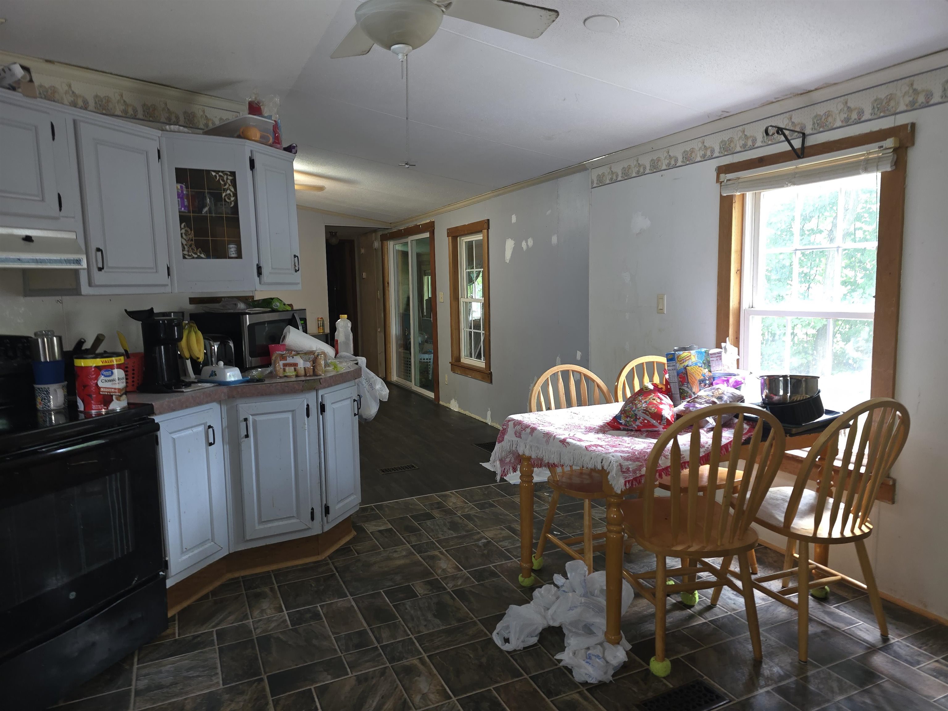 14 Memory Lane Gorham, NH 03581 - Photo 16 of 32