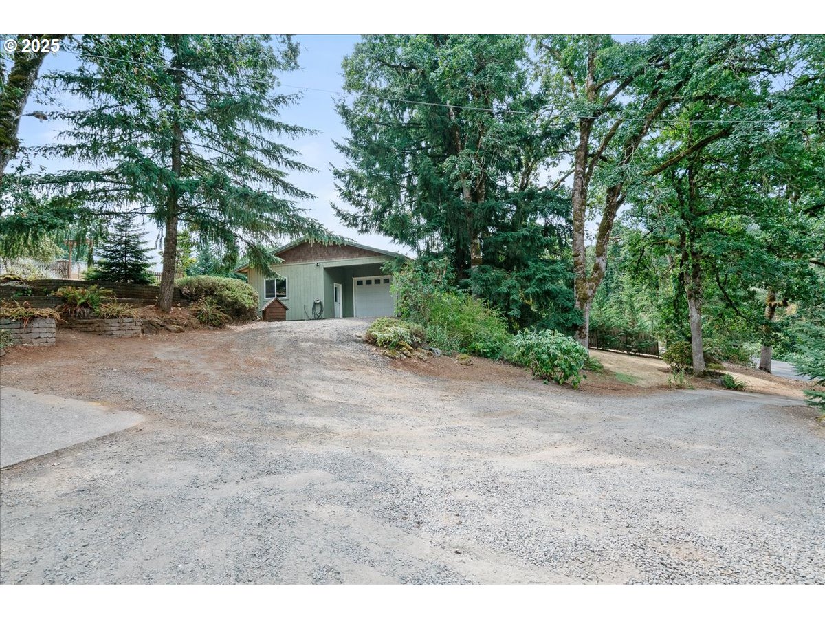 7244 Bates Road South Salem, OR 97306 - Photo 45 of 48 a view of a outdoor space with a house