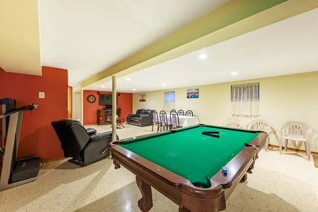 $219,000 | 491 Escanaba Avenue, Calumet City, IL 60409