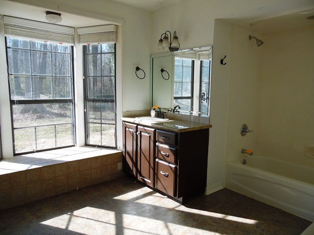 761 Yandell Road Canton, MS 39046 - Photo 8 of 23 Photo 8