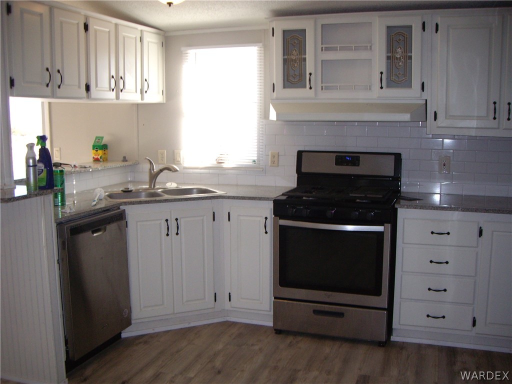 870 Elgin Road Golden Valley, AZ 86413 - Photo 3 of 24