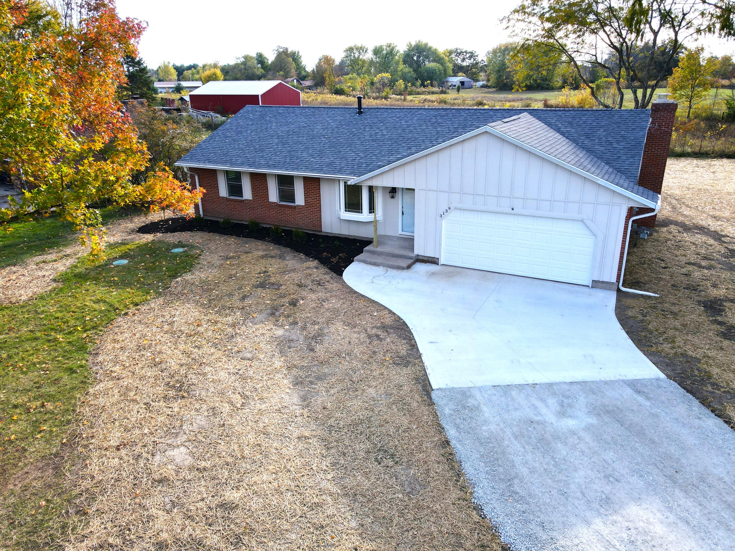3139 South Tecumseh Road Springfield, OH 45502 - Photo 2 of 31