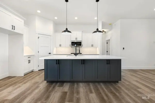 $425,000 | 821 23rd Avenue East, Jerome, ID 83338