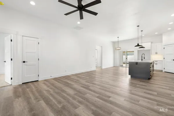 $425,000 | 821 23rd Avenue East, Jerome, ID 83338