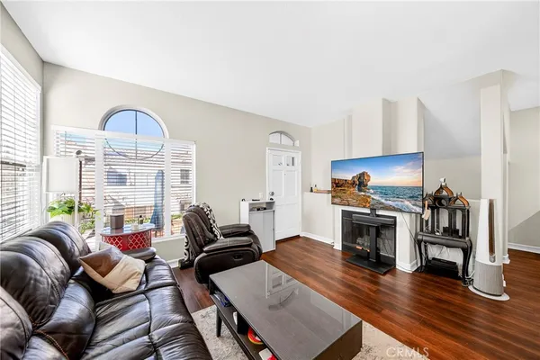 $729,000 | 1099 South San Marino Way, Anaheim, CA 92808