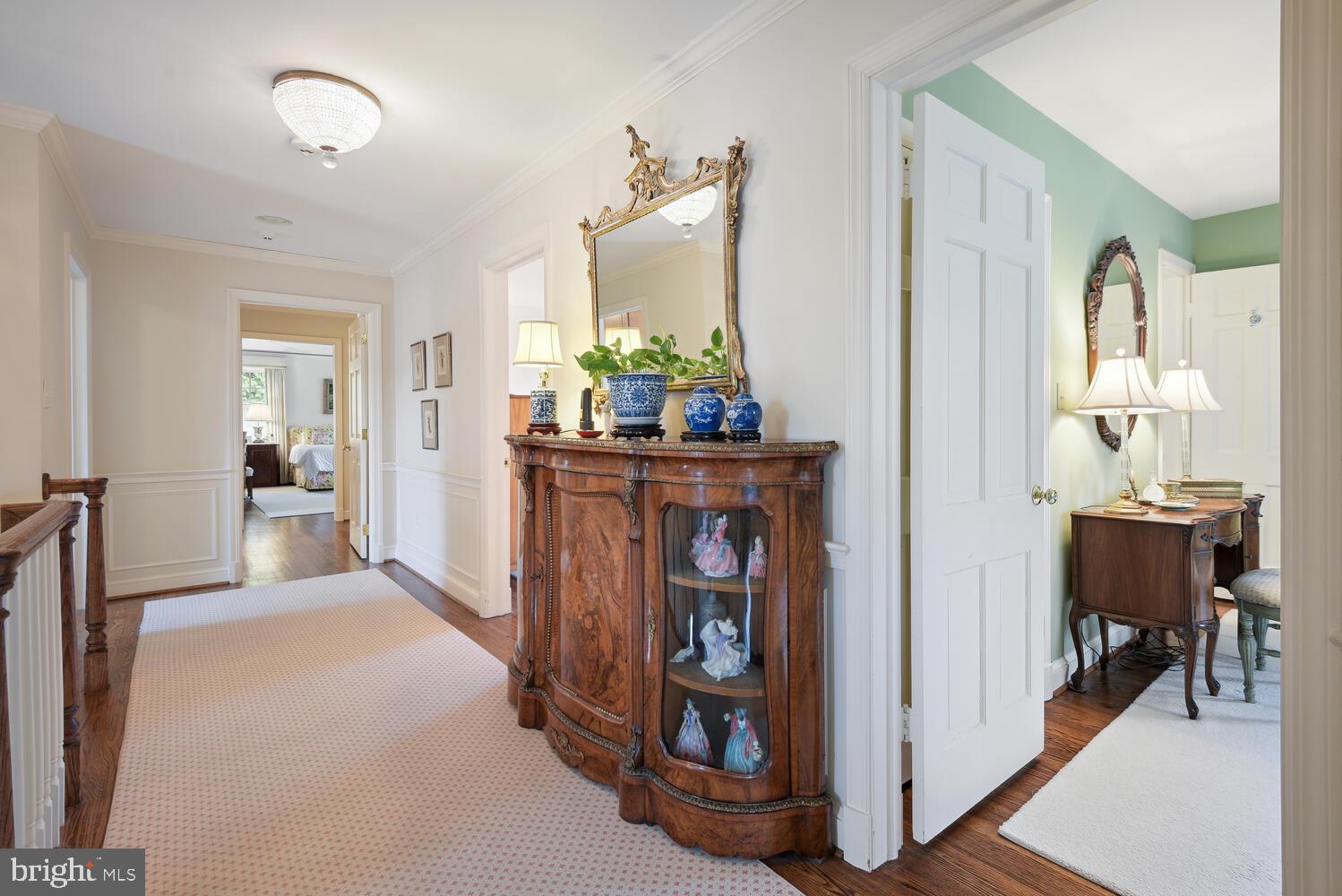 6209 Brookside Drive Chevy Chase, MD 20815 - Photo 20 of 51 Gracious second level hallway