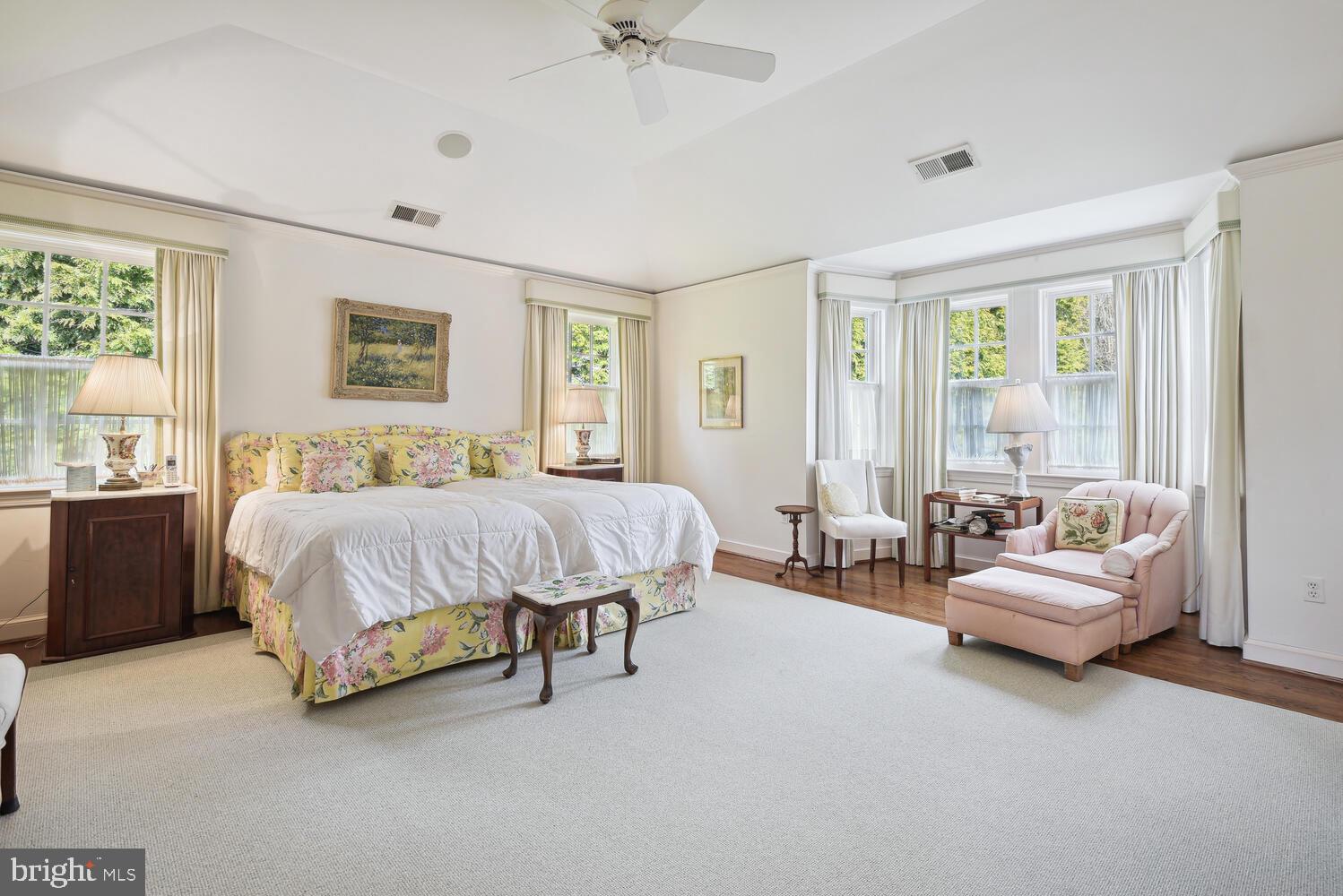 6209 Brookside Drive Chevy Chase, MD 20815 - Photo 23 of 51 Primary bedroom