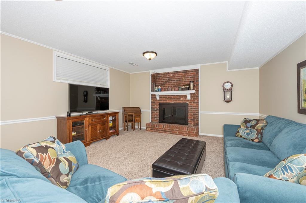 595 Barkworth Road Clemmons, NC 27012 - Photo 32 of 43 Gallery Image 32