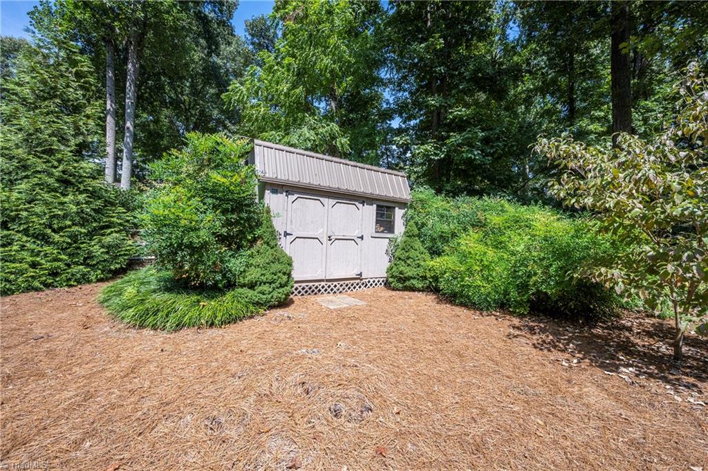 595 Barkworth Road Clemmons, NC 27012 - Photo 36 of 43 Gallery Image 36