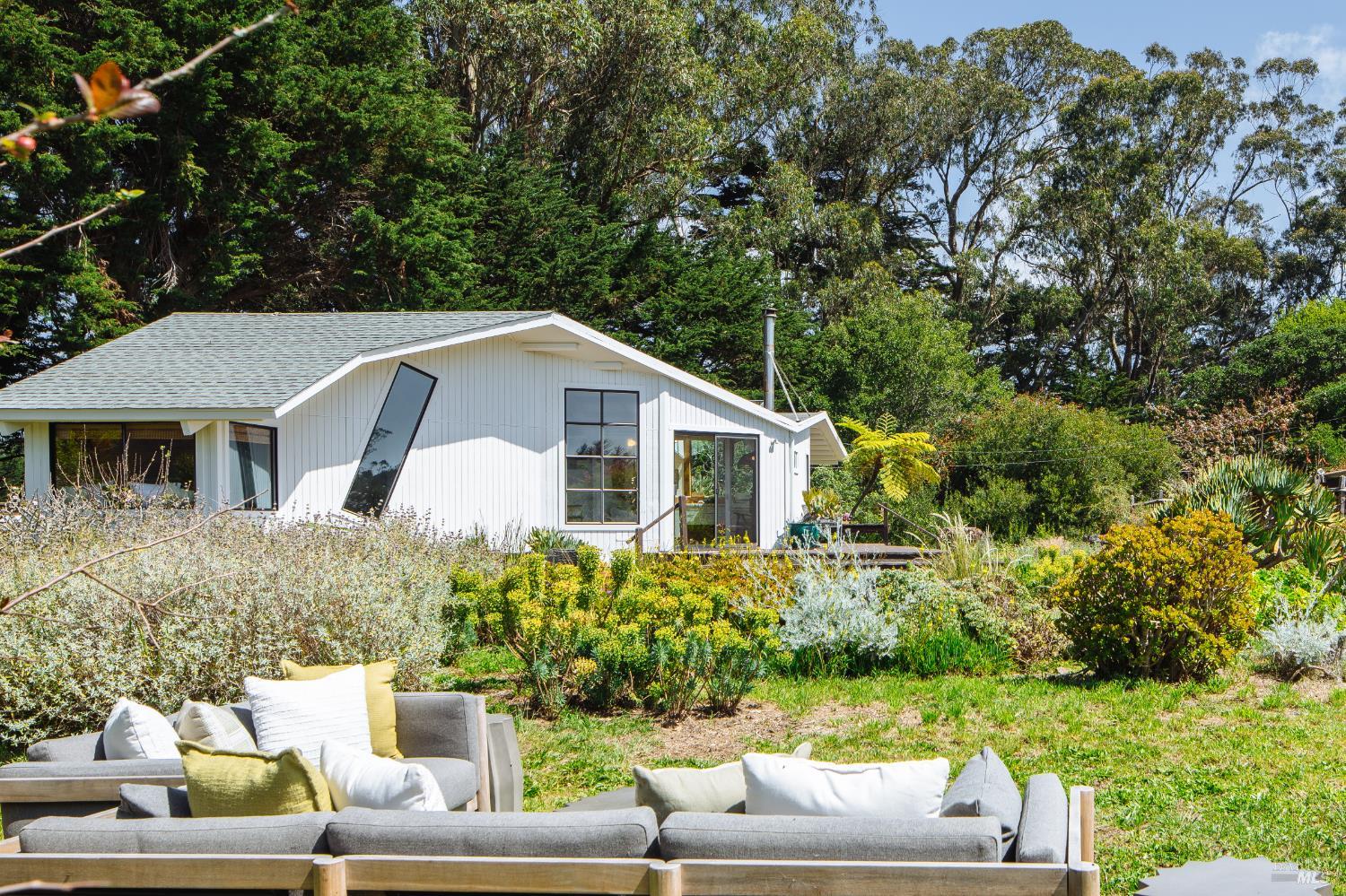 585 Evergreen Road Bolinas, CA 94924 - Photo 39 of 58