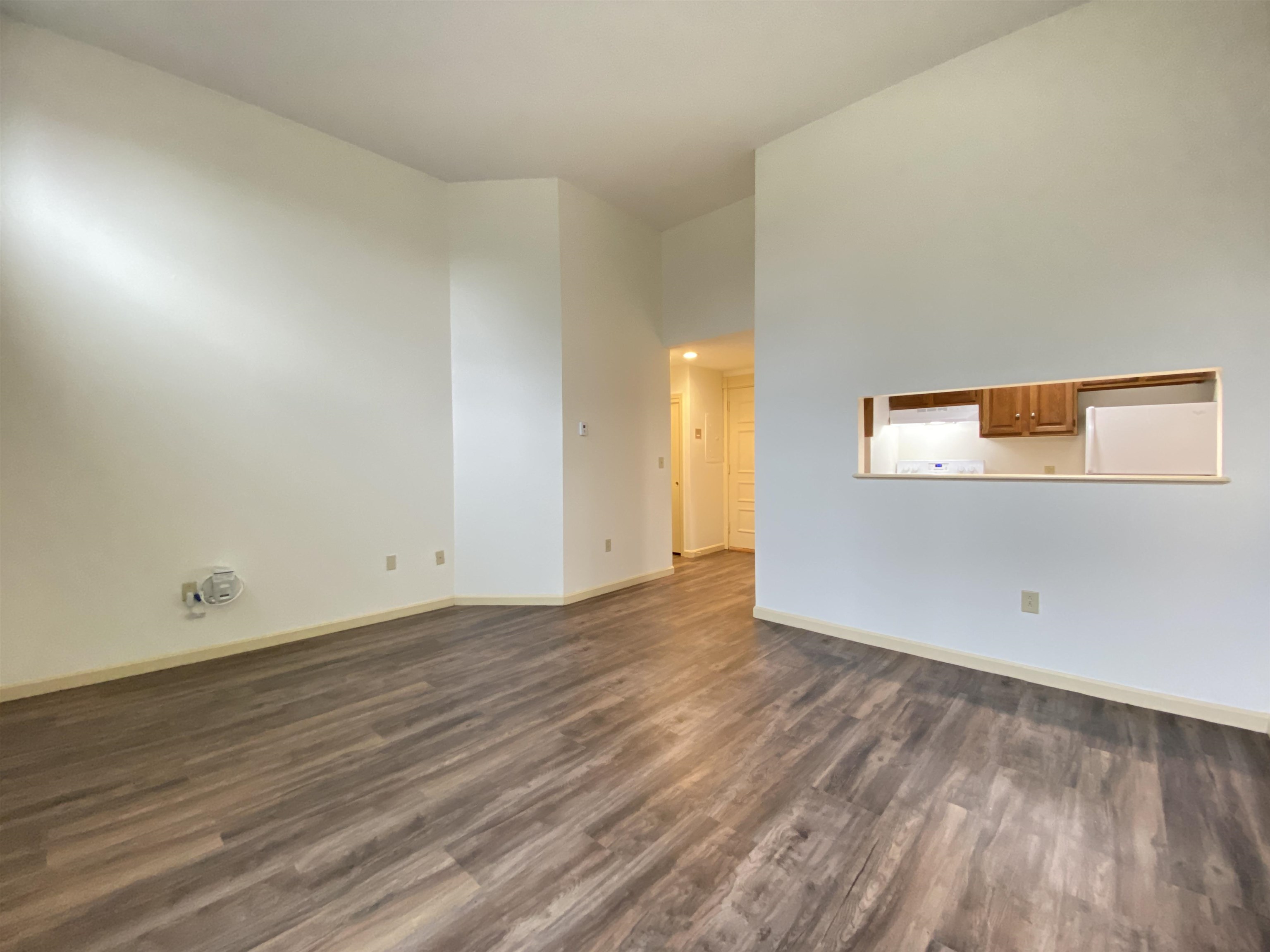 521 Pine Street, Unit 104 Manchester, NH 03104 - Photo 18 of 39