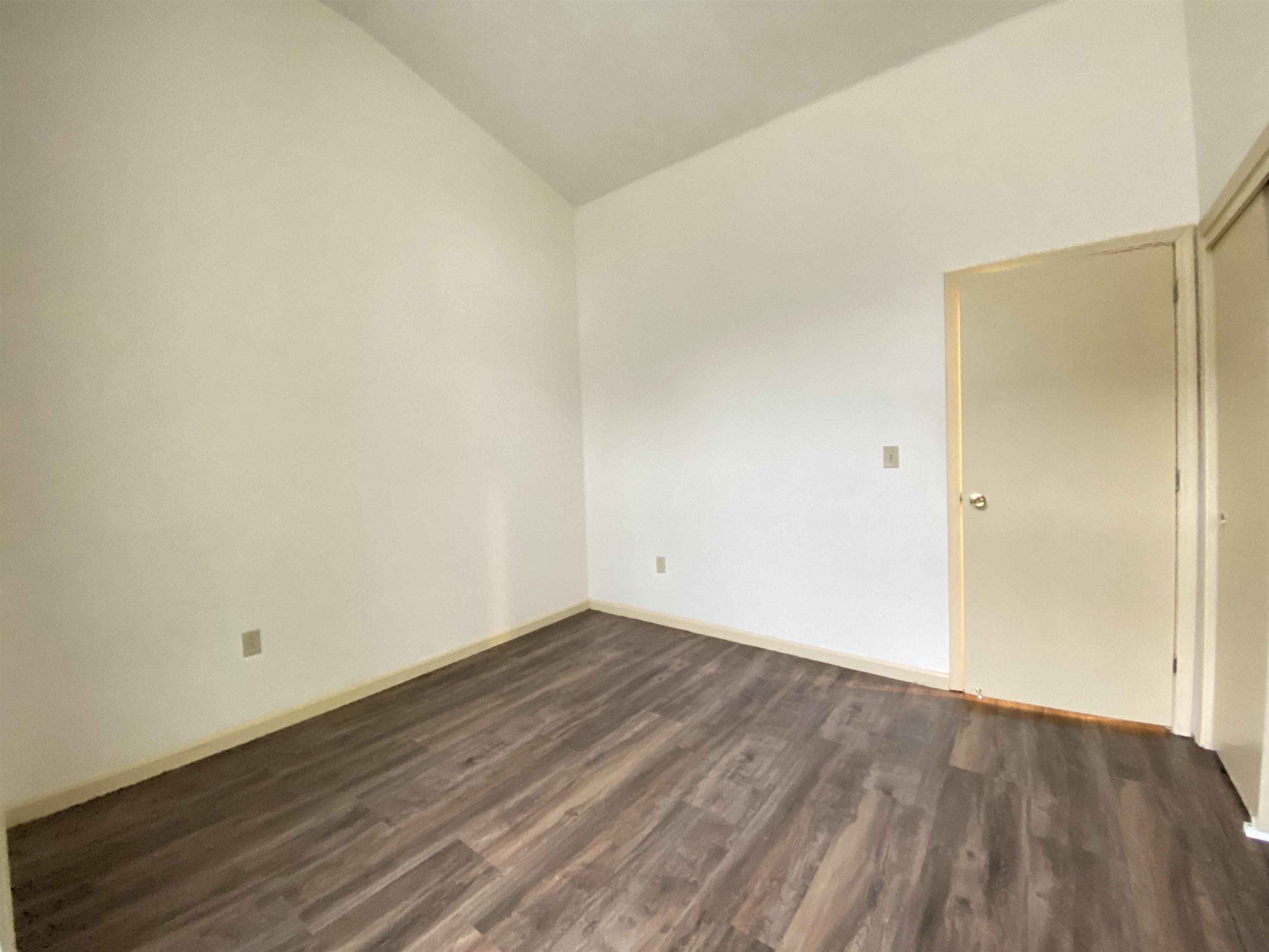 521 Pine Street, Unit 104 Manchester, NH 03104 - Photo 21 of 39