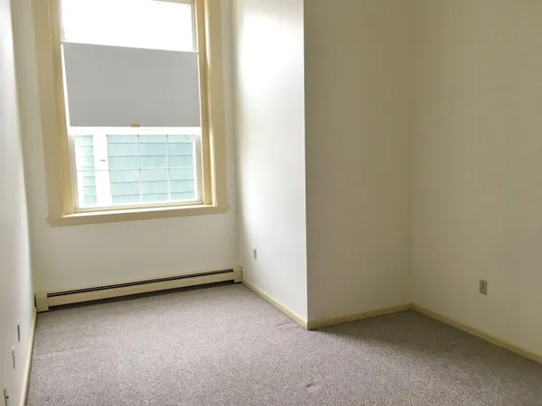 $1,525 | 521 Pine Street, Unit 104, Manchester, NH 03104