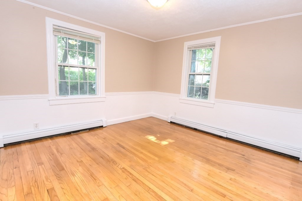 165 R Green Street Stoneham, MA 02180 - Photo 34 of 42 an empty room with a window