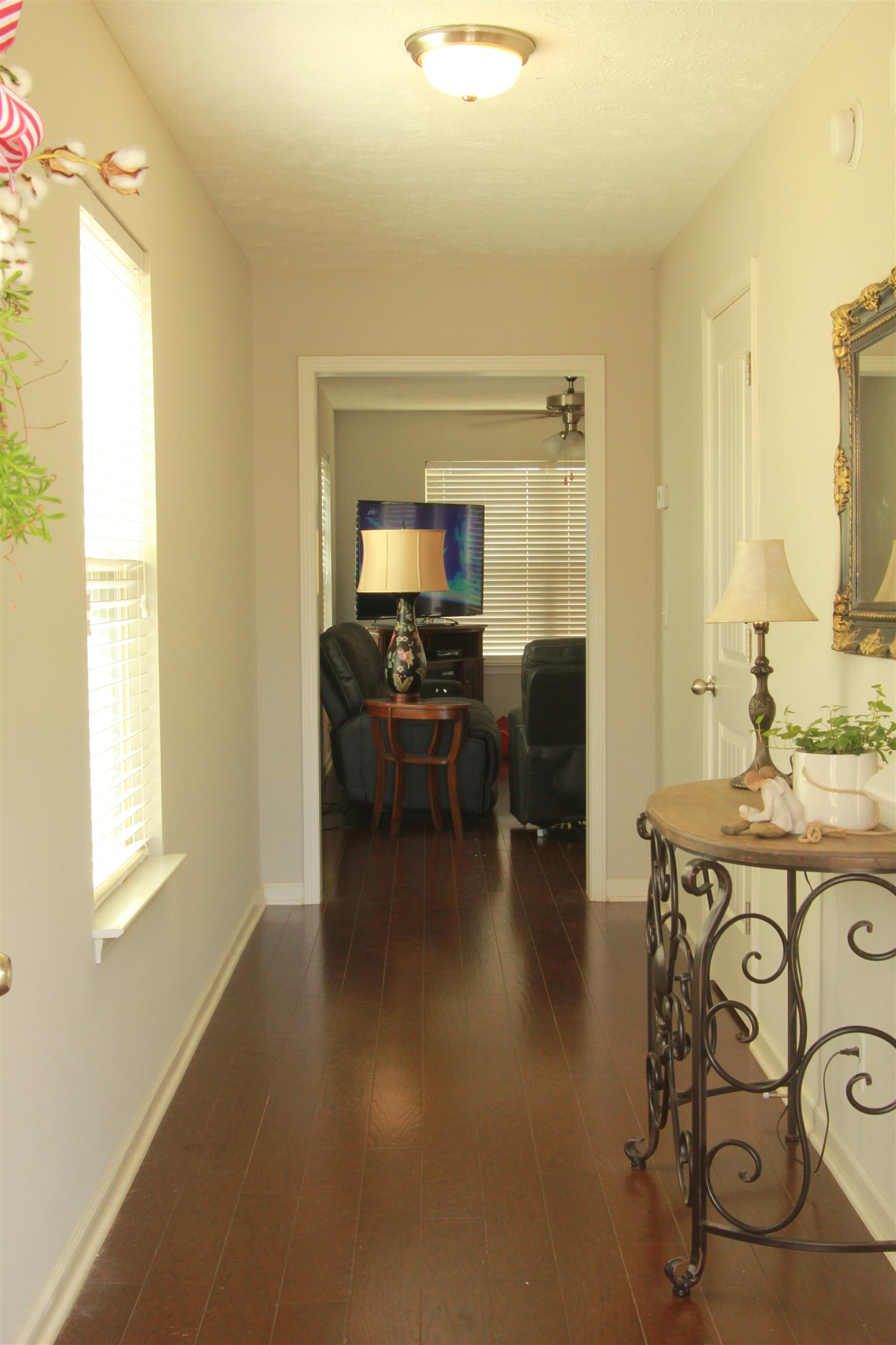 1712 Damascus Road Murfreesboro, TN 37128 - Photo 3 of 17 Gallery Image 3