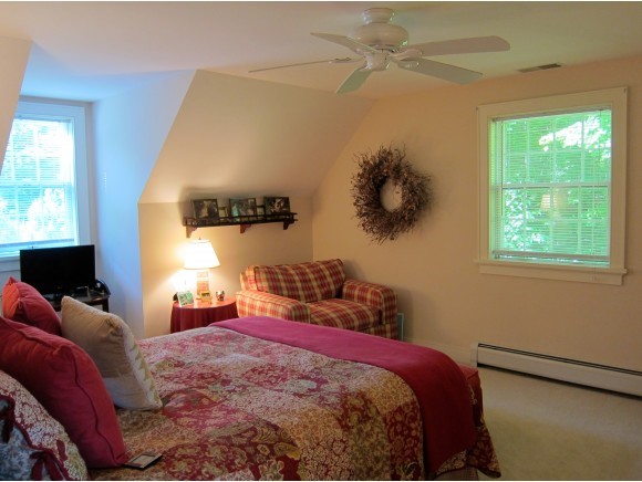 451 Hillcrest Road Manchester, VT 05255 - Photo 13 of 24 Gallery Image 13