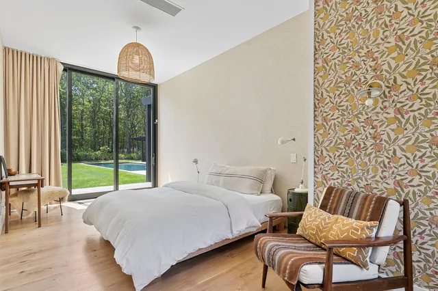 $125,000 | 349 Division Street, Sag Harbor, NY 11963