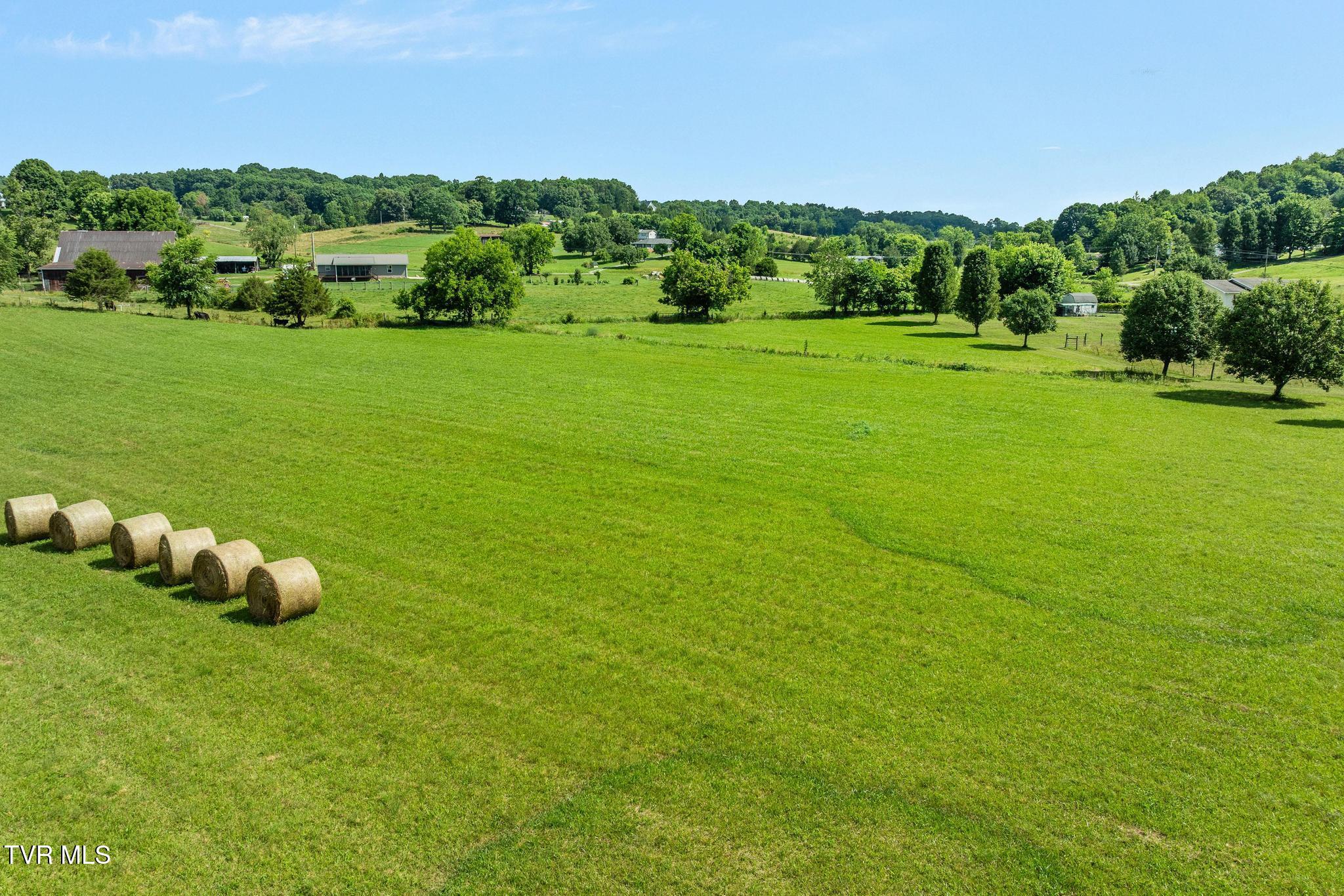 1115 Heritage Road North Chuckey, TN 37641 - Photo 7 of 68 DJI_0911