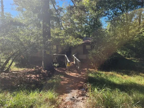 $133,900 | 2281 Carr Road Northeast, Conyers, GA 30012