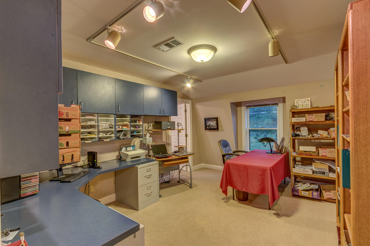 4744 Bryan Station Road Lexington, KY 40516 - Photo 37 of 67 Home Office