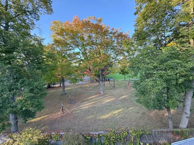 $2,600 | 156 Park Street, Unit 3, Newton, MA 02458