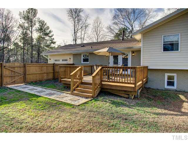 902 Brandon Road Durham, NC 27713 - Photo 20 of 25 Exterior Back