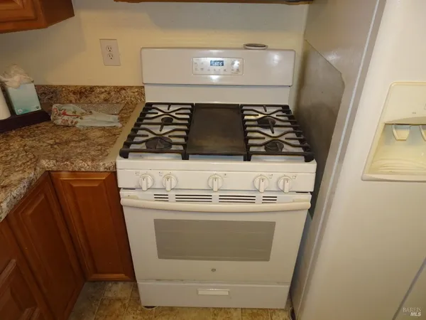 $166,000 | 15 Dali Court, Fairfield, CA 94534