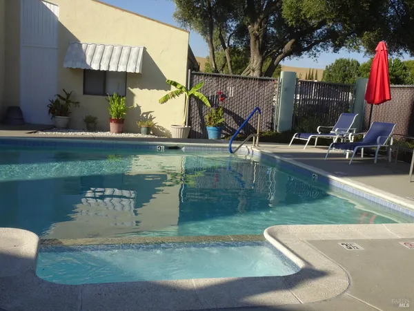 $166,000 | 15 Dali Court, Fairfield, CA 94534