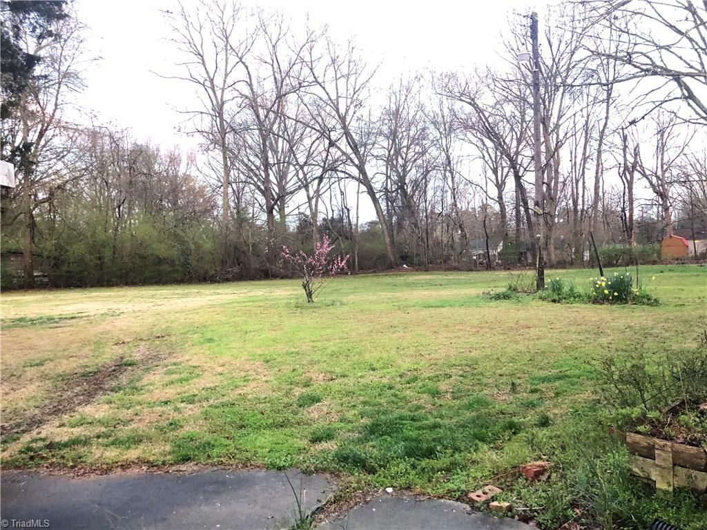 3083 Plank Road Robbins, NC 27325 - Photo 4 of 27