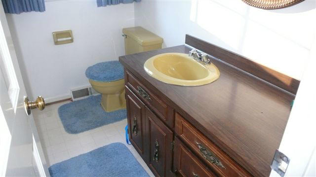 3701 Winding Way Road Southwest Roanoke, VA 24015 - Photo 18 of 24 P1100097