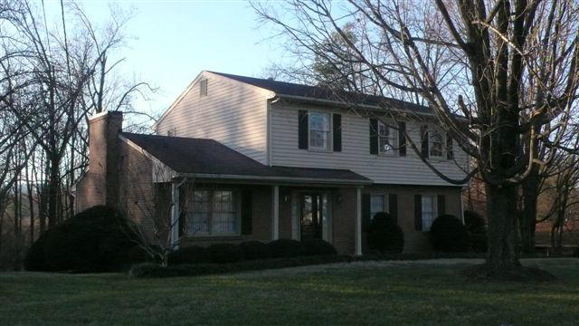 3701 Winding Way Road Southwest Roanoke, VA 24015 - Photo 3 of 24 P1100082