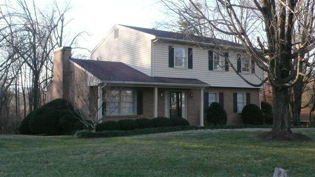 3701 Winding Way Road Southwest Roanoke, VA 24015 - Photo 4 of 24 P1100083
