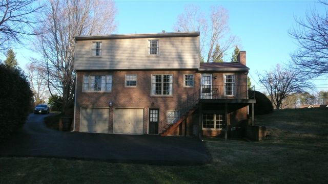 3701 Winding Way Road Southwest Roanoke, VA 24015 - Photo 7 of 24 P1100086