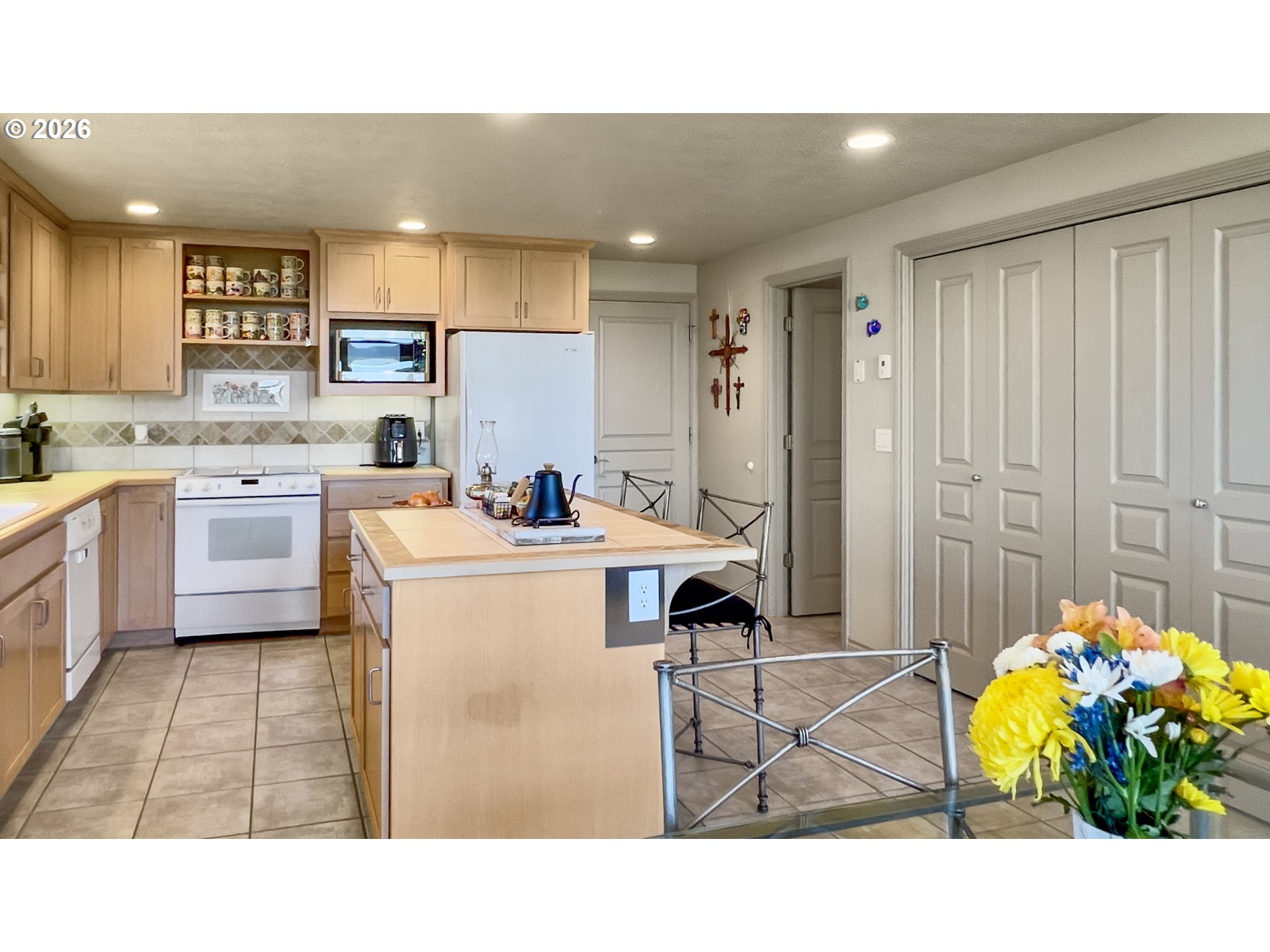 43 Windy Way Yachats, OR 97498 - Photo 20 of 40