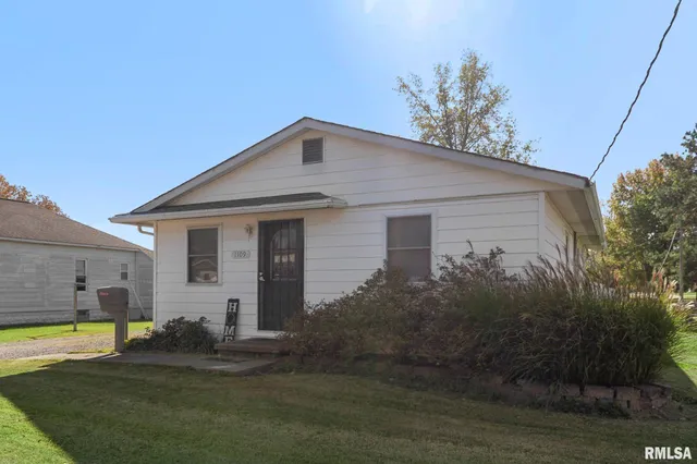 $110,000 | 1109 East Reeves Street, Marion, IL 62959