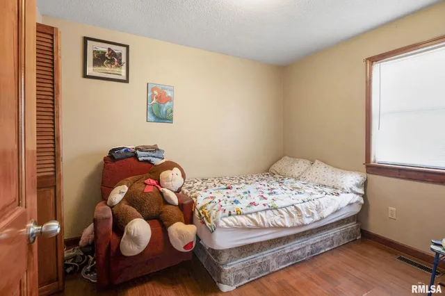 $110,000 | 1109 East Reeves Street, Marion, IL 62959