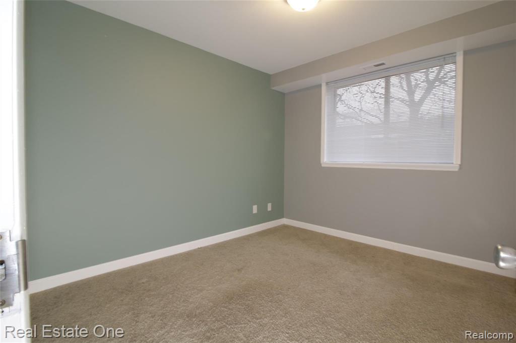 30060 Twelve Mile Road, Unit 88 Farmington, MI 48334 - Photo 7 of 20