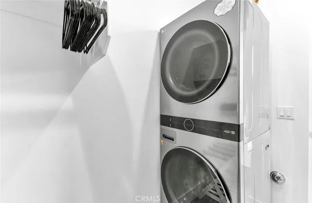 $1,685,000 | 2100 East Sahara Road, Palm Springs, CA 92262