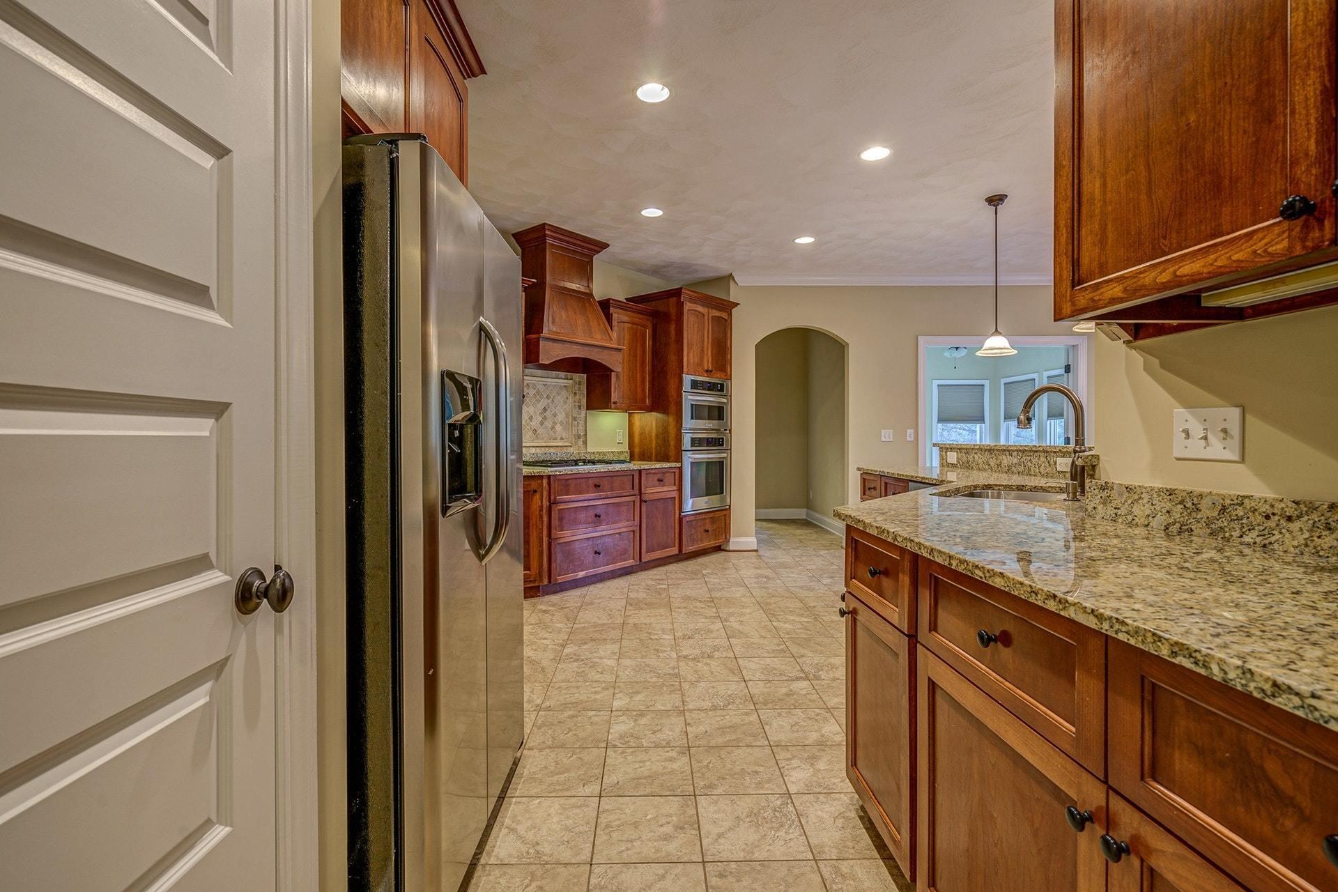 212 Bishop Road Blacksburg, VA 24060 - Photo 26 of 68 KITCHEN