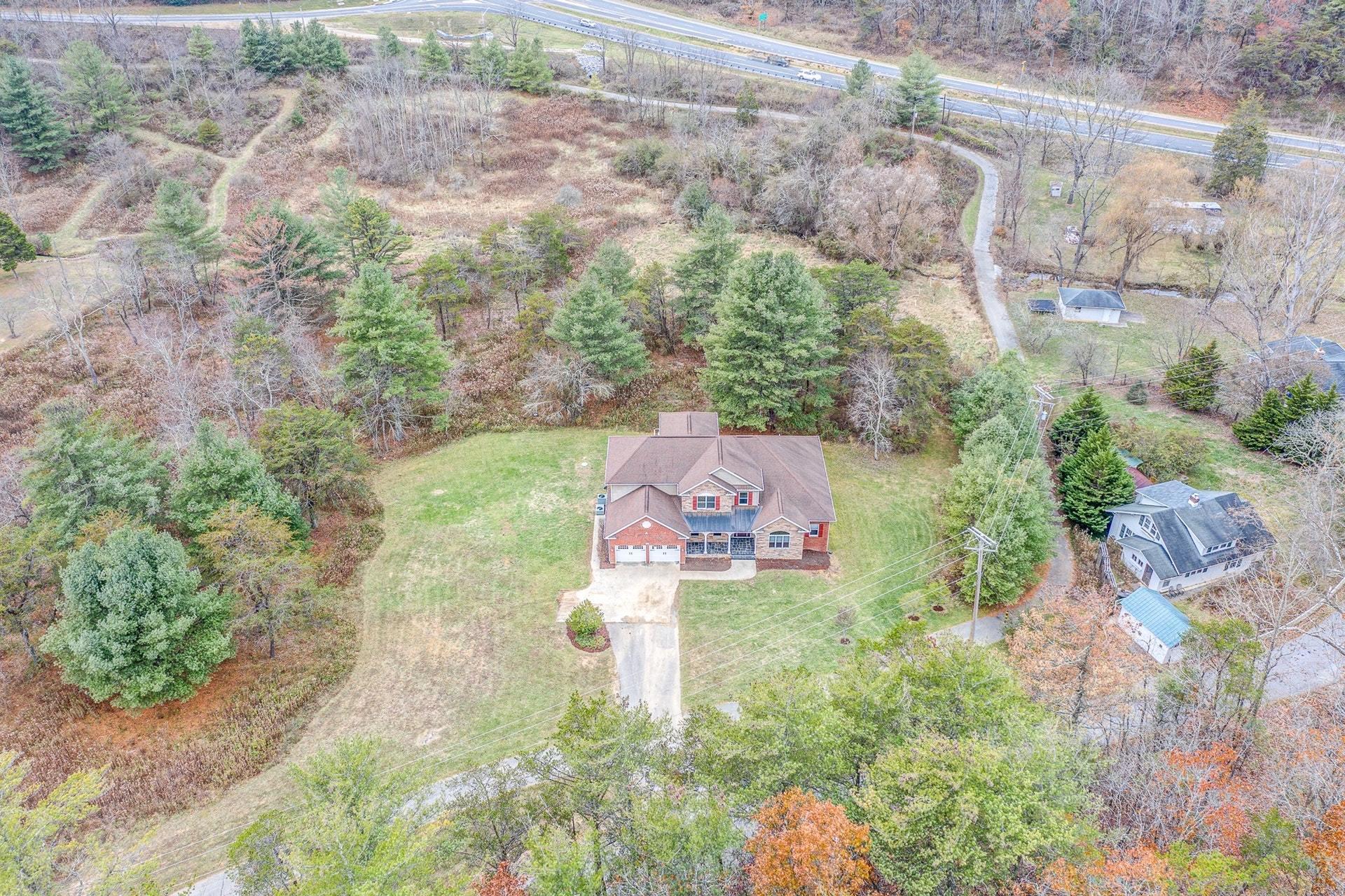 212 Bishop Road Blacksburg, VA 24060 - Photo 59 of 68 AERIAL VIEW