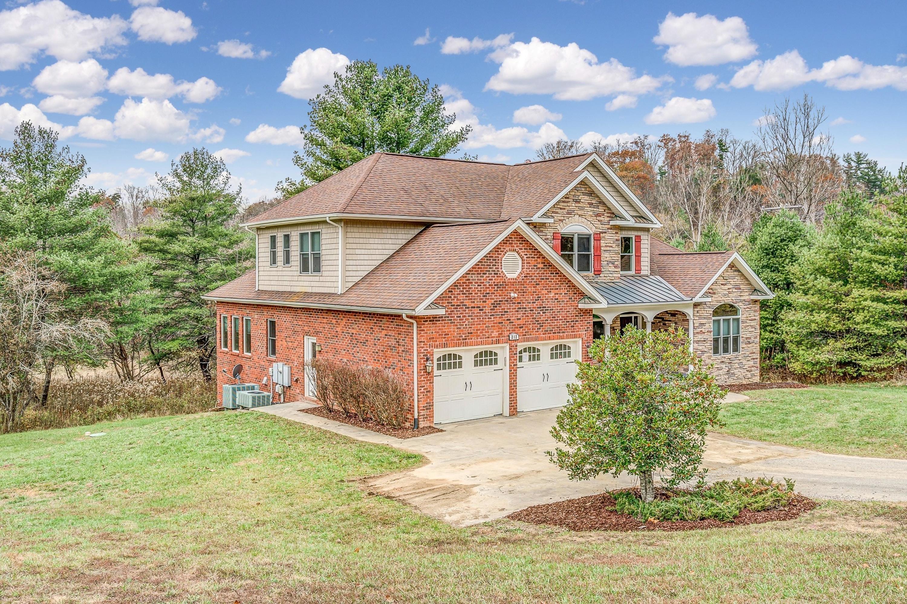 212 Bishop Road Blacksburg, VA 24060 - Photo 67 of 68 067-333254-006-333254-212 Bishop Rd 006_
