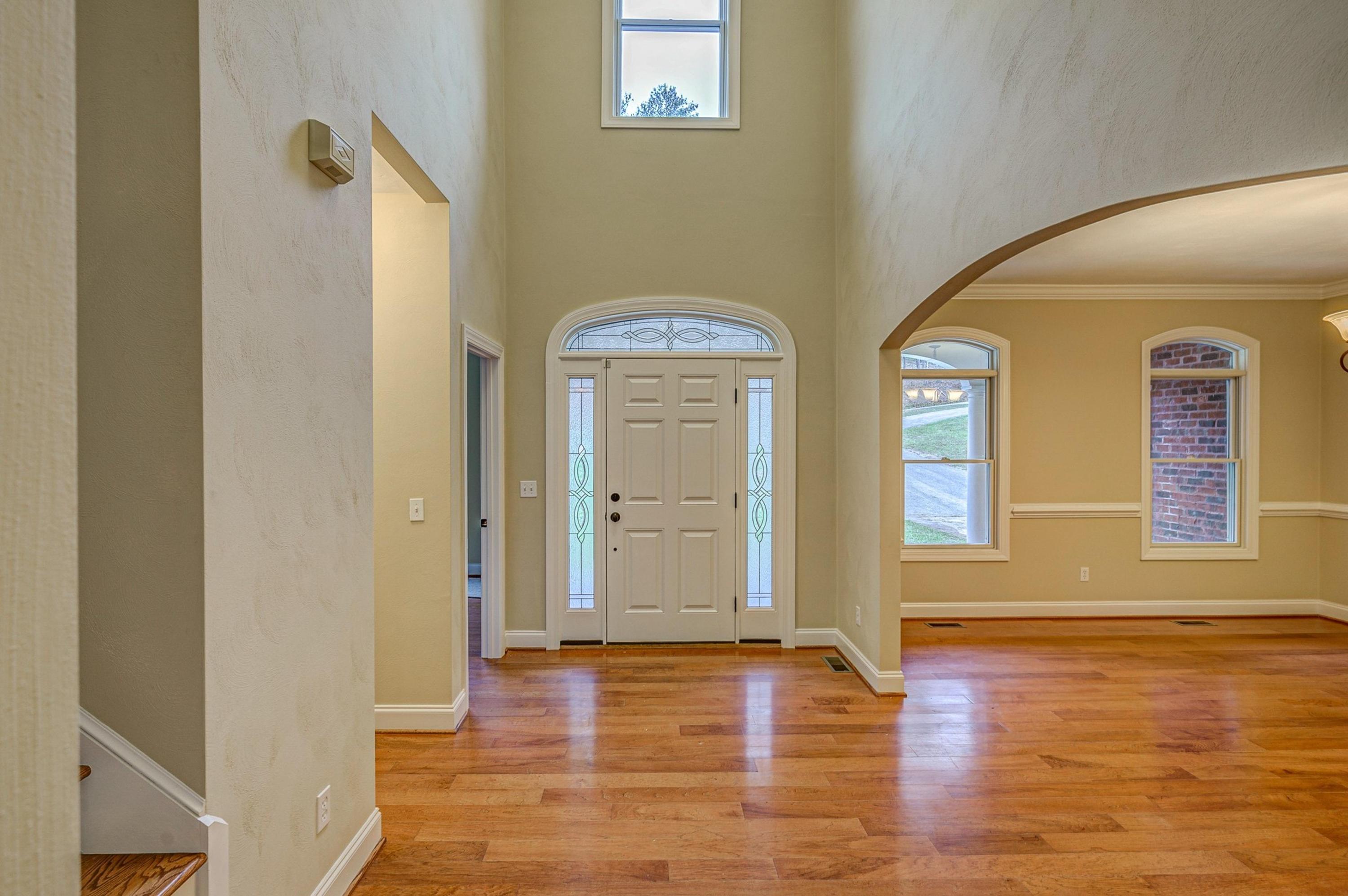 212 Bishop Road Blacksburg, VA 24060 - Photo 9 of 68 FOYER