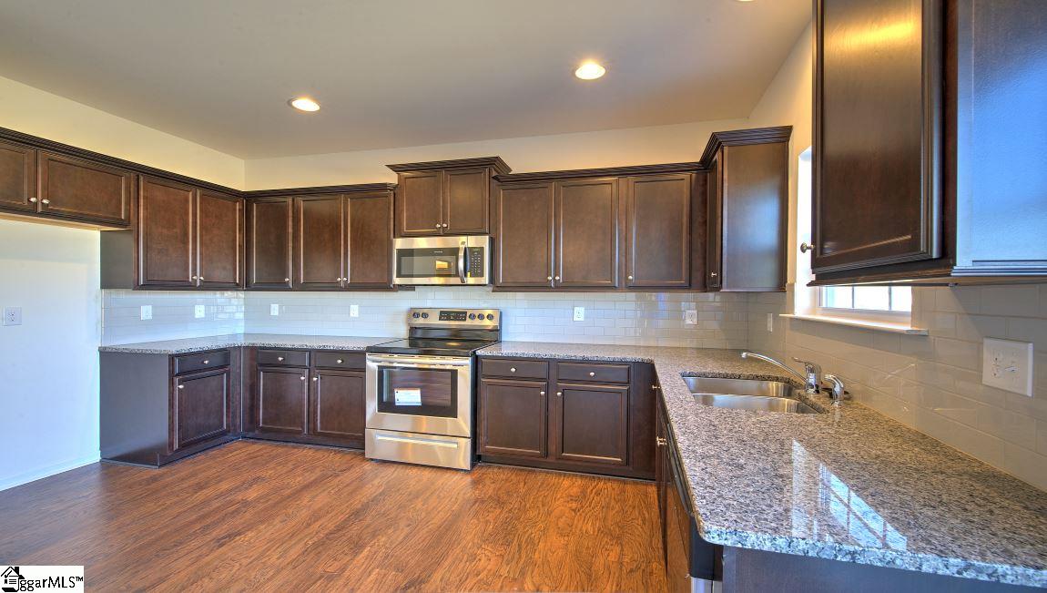 1106 Downing Bluff Drive Simpsonville, SC 29681 - Photo 16 of 33