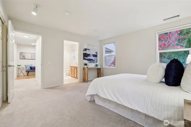 $545,000 | 22561 Southeast 42nd Terrace, Unit 2211, Issaquah, WA 98029