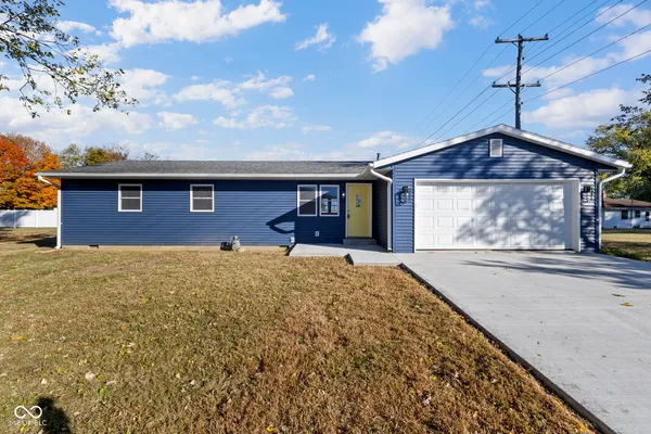 $229,900 | 223 Circle Drive, Bainbridge, IN 46105