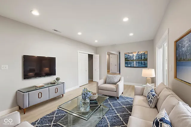 $229,900 | 223 Circle Drive, Bainbridge, IN 46105