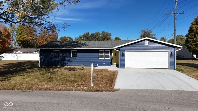 $229,900 | 223 Circle Drive, Bainbridge, IN 46105