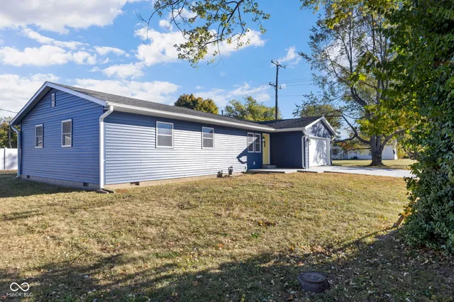 $229,900 | 223 Circle Drive, Bainbridge, IN 46105